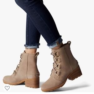 Sorel Cate Lace Up ankle boots Rose Dust, sz 12